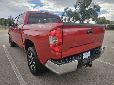 2014 Toyota Tundra SR5