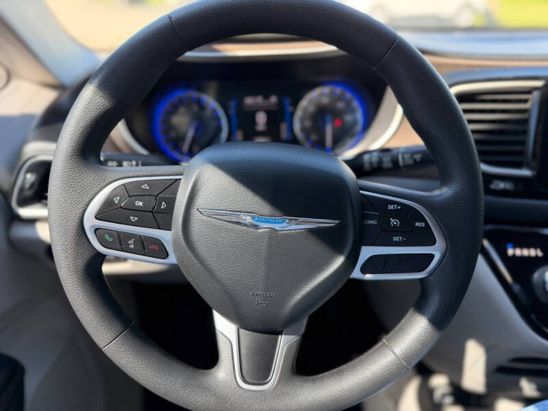 2017 Chrysler Pacifica Touring