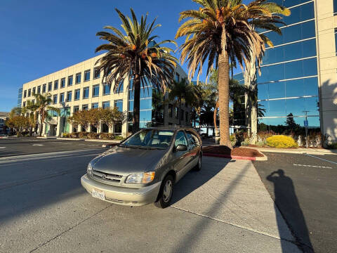 1998 Toyota Sienna XLE