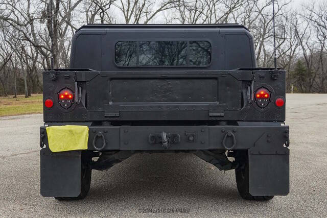 2008 AM General Hummer