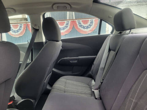 2014 Chevrolet Sonic LT Auto