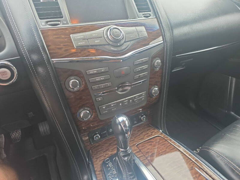 2017 Nissan Armada Platinum