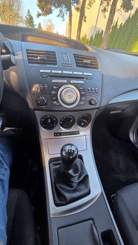 2010 Mazda MAZDA3 i Touring