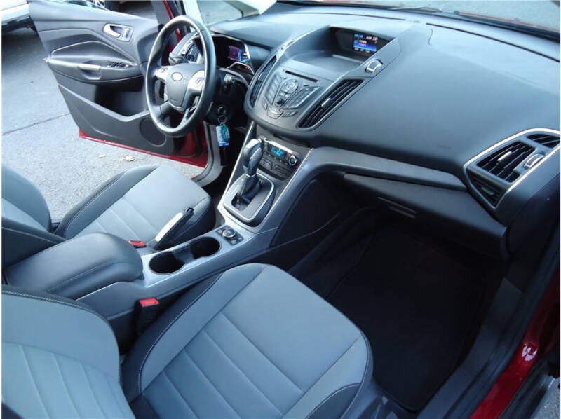 2013 Ford C-MAX Hybrid SE