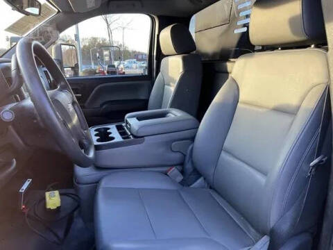 2022 Chevrolet Silverado 6500HD