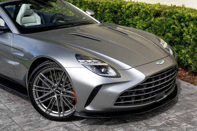 2026 Aston Martin Vantage Roadster