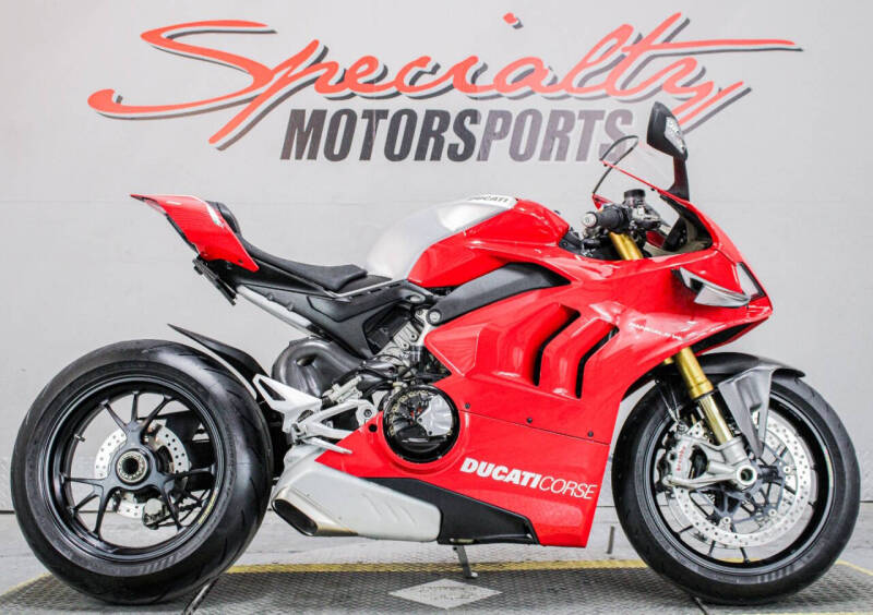 2020 Ducati Panigale V4 R