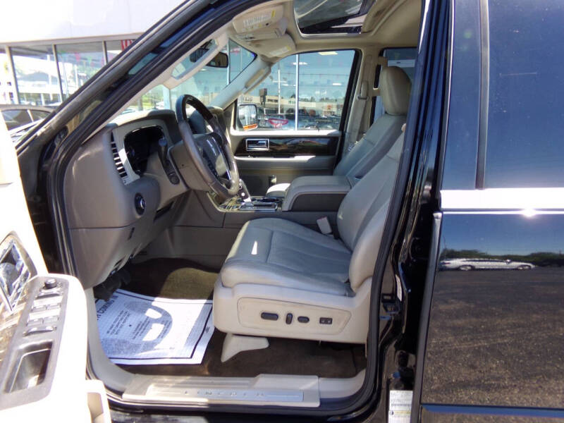2016 Lincoln Navigator L Select