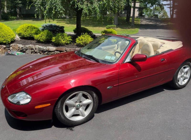 1997 Jaguar XK8's photo