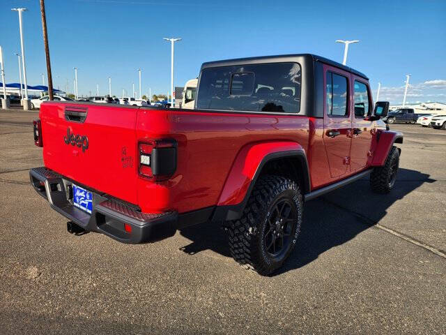 2025 Jeep Gladiator Willys
