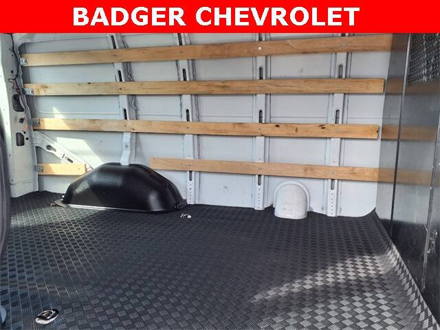 2023 Chevrolet Express 2500