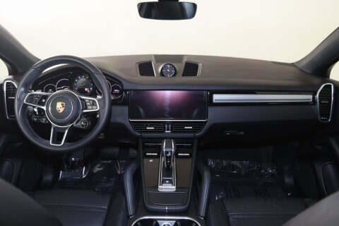 2023 Porsche Cayenne