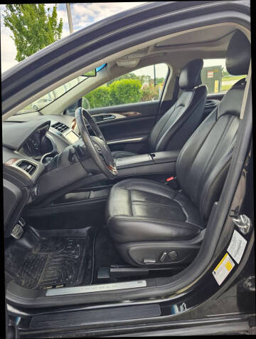 2014 Lincoln MKZ