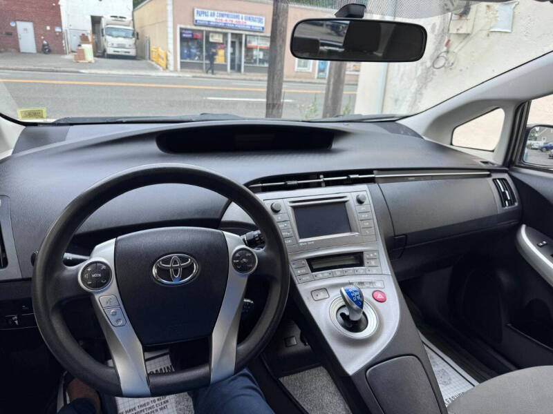 2013 Toyota Prius Three