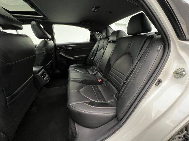 2021 Toyota Avalon XSE Nightshade