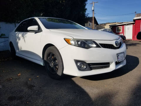 2013 Toyota Camry for sale at Universal Auto Sales in Salem OR