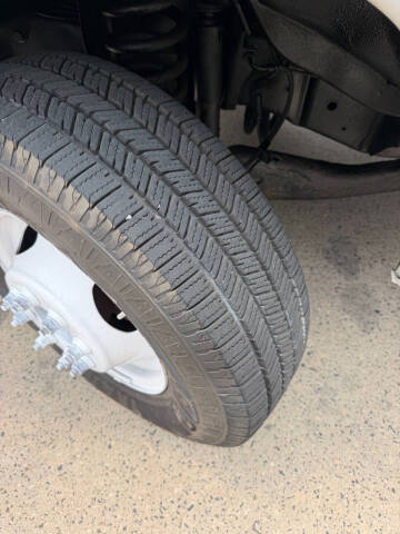 2012 Ford E-Series E-350 SD