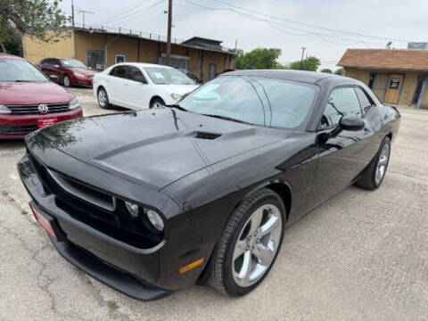 2012 Dodge Challenger SXT