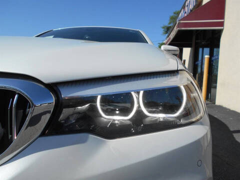 2019 BMW 5 Series 530i