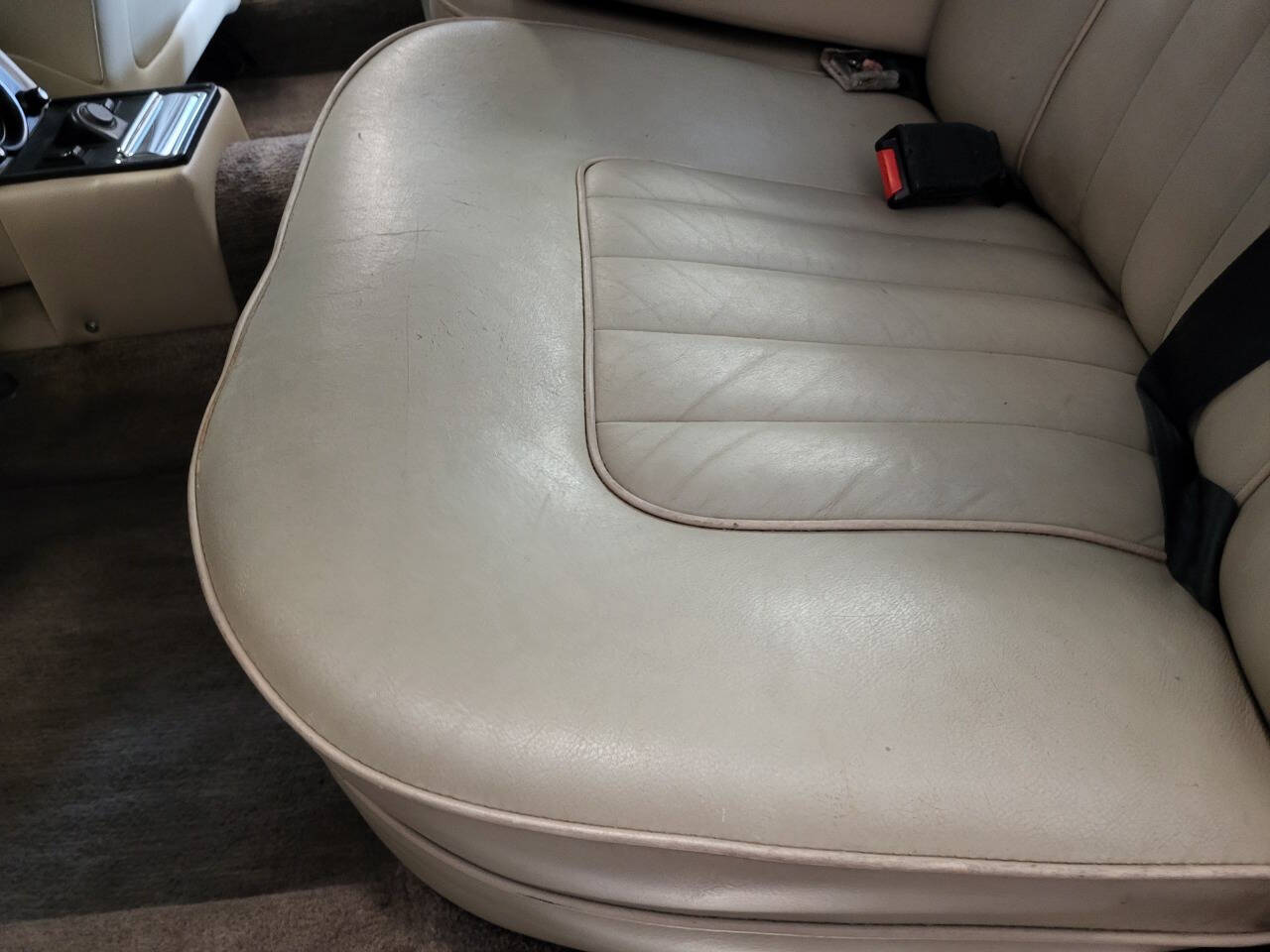 1983 Jaguar XJ-Series 134