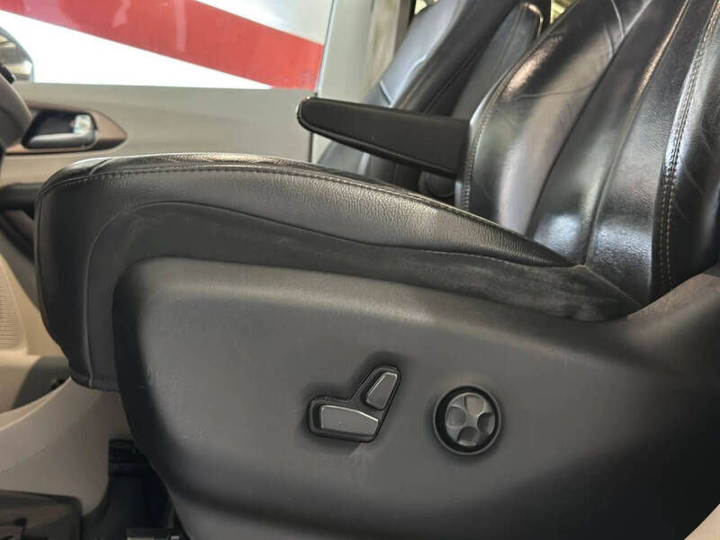 2017 Chrysler Pacifica