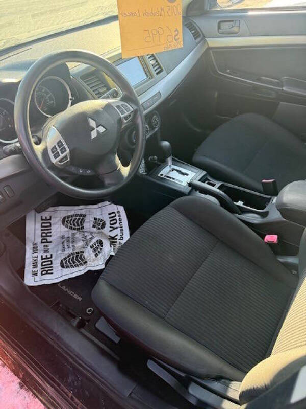 2015 Mitsubishi Lancer ES