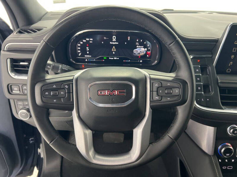 2024 GMC Yukon SLT