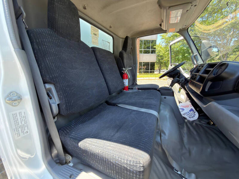 2019 Hino 155