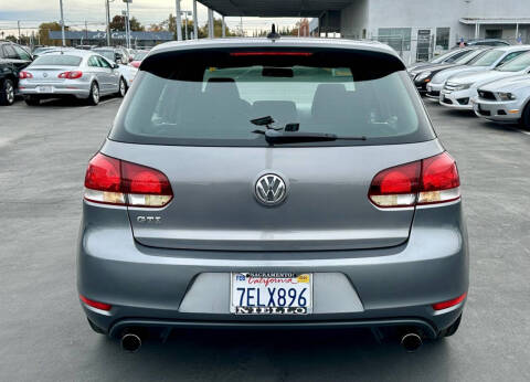 2011 Volkswagen GTI Base PZEV