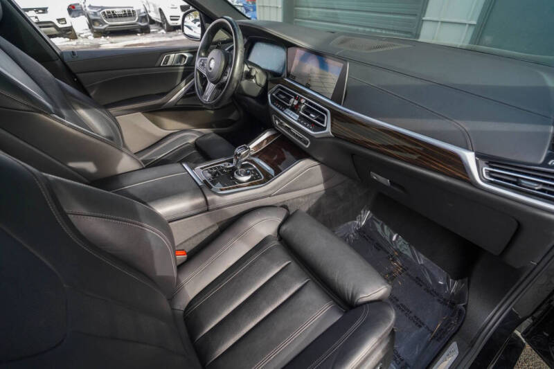 2021 BMW X6 xDrive40i