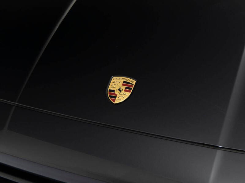 2025 Porsche Cayenne Coupe
