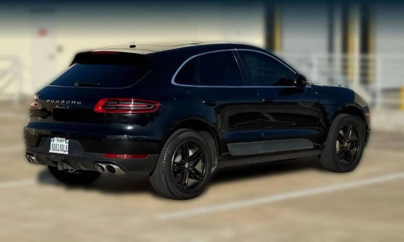 2016 Porsche Macan S