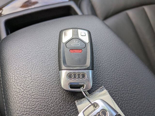 2019 Audi A4 quattro Premium Plus 45 TFSI