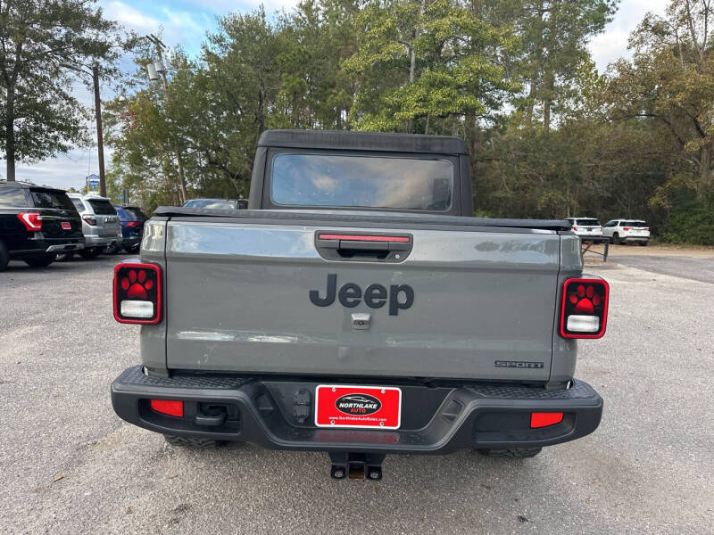 2021 Jeep Gladiator Willys Sport