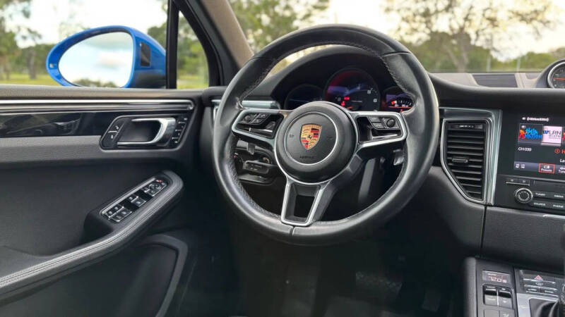2018 Porsche Macan
