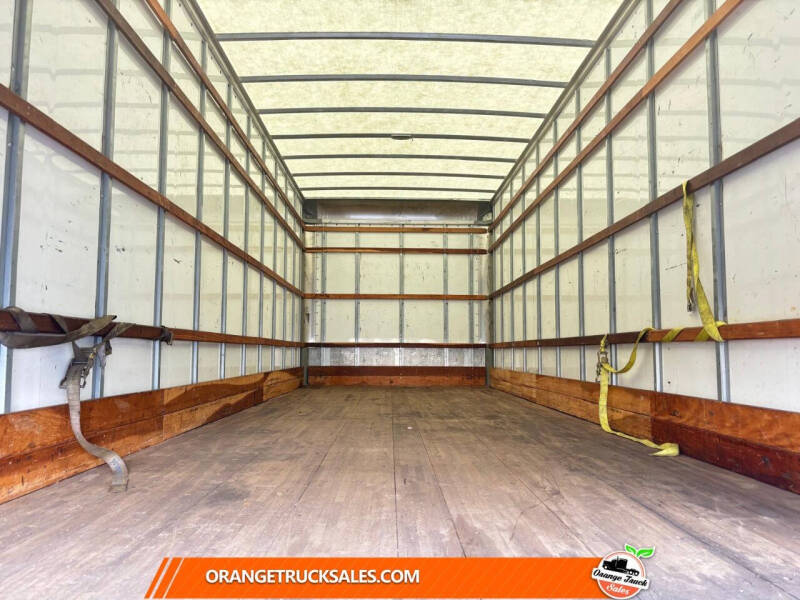 2019 International DuraStar 4300