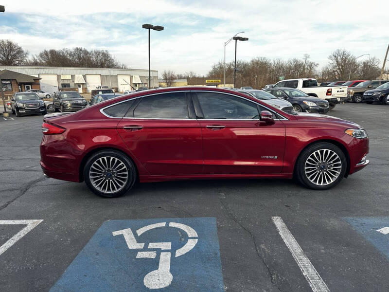 2017 Ford Fusion Hybrid SE