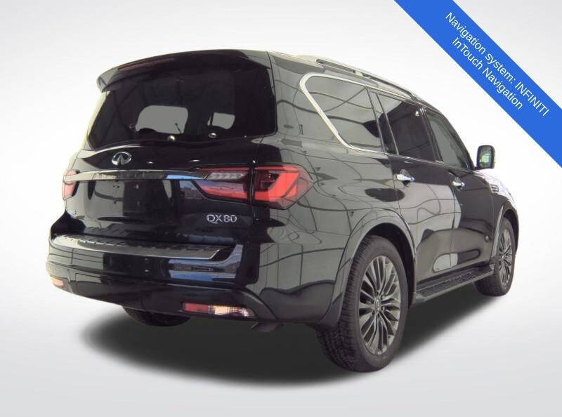 2024 Infiniti QX80 Premium Select