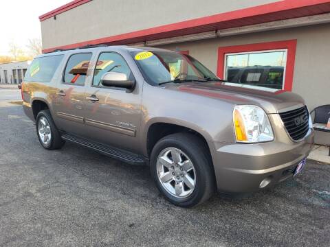 2012 GMC Yukon XL for sale at Richardson Sales, Service & Powersports in Highland IN