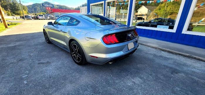 2022 Ford Mustang