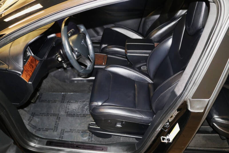 2020 Tesla Model X Long Range