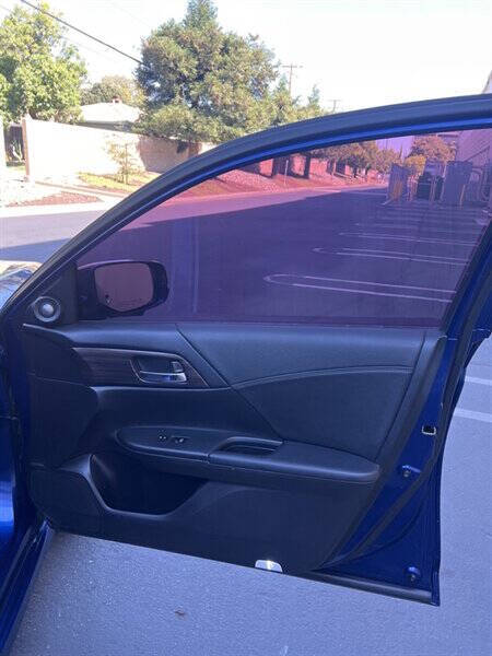 2017 Honda Accord Hybrid Touring