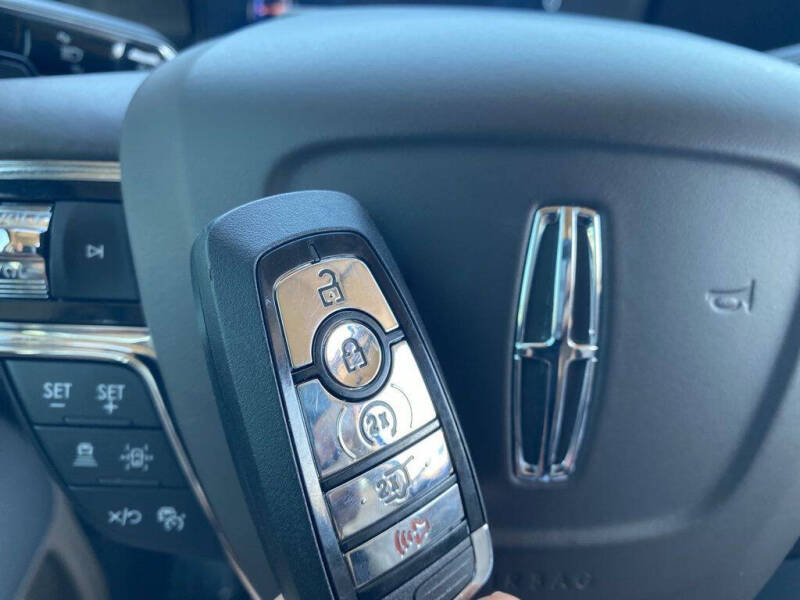 2023 Lincoln Navigator L Reserve