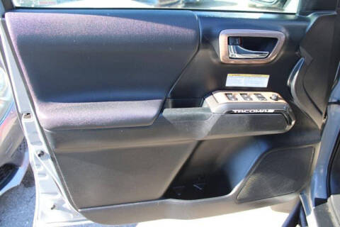 2020 Toyota Tacoma SR V6