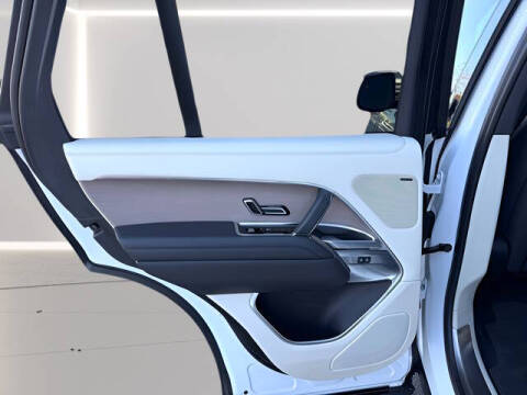 2023 Land Rover Range Rover P400 SE