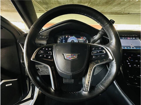 2016 Cadillac Escalade Platinum
