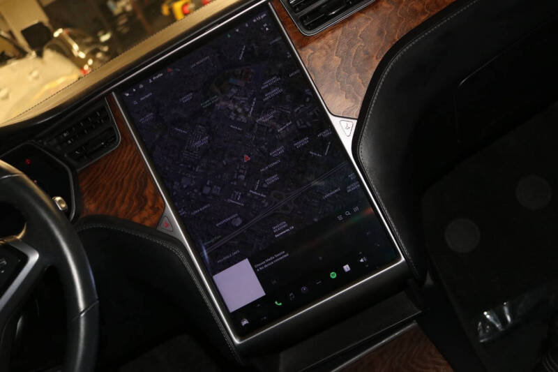 2020 Tesla Model X Long Range