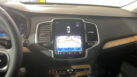 2024 Volvo XC90 Recharge T8 Plus Bright Theme 6P