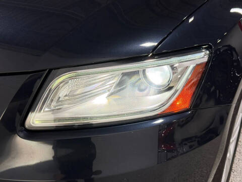 2017 Audi Q5 2.0T quattro Premium