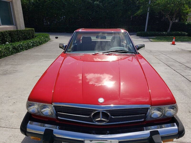 1989 Mercedes-Benz 560-Class 13